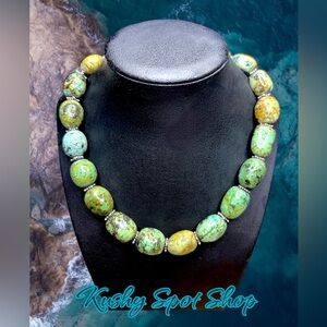 😍✨RARE TIBETAN TURQUOISE Chunky Beads Southwestern Style Sterling S. Necklace✨